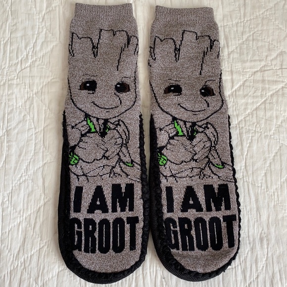 Marvel Accessories - FREE with purchase ** Marvel Groot Slipper Socks